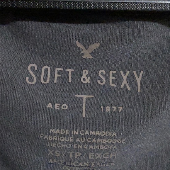 American Eagle Soft & Sexy Tee - Picture 2 of 3